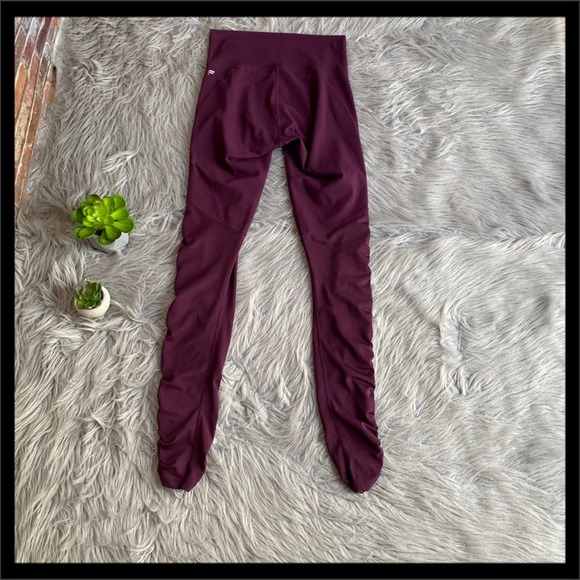 Fabletics Cashel Foldover PureLuxe Legging - Picture 3 of 4